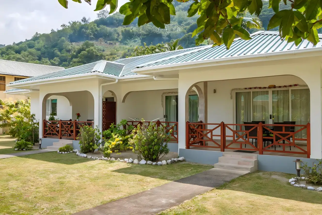 Coco Blanche is an exquisite privately-owned self-catering retreat nestled in the scenic haven of Anse Royale, South Mahé.