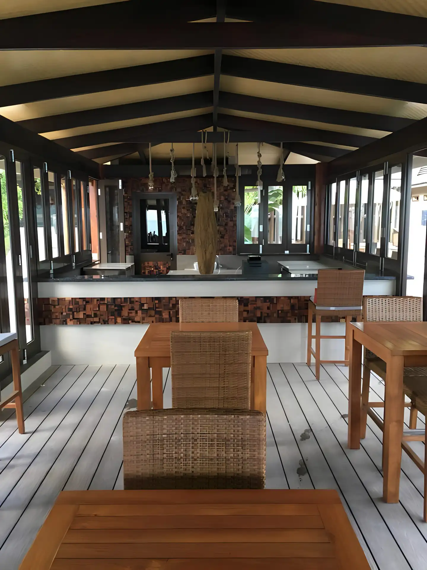 Named after the abundant Coco de Mer Palm tree, we offer a unique and unforgettable experience.