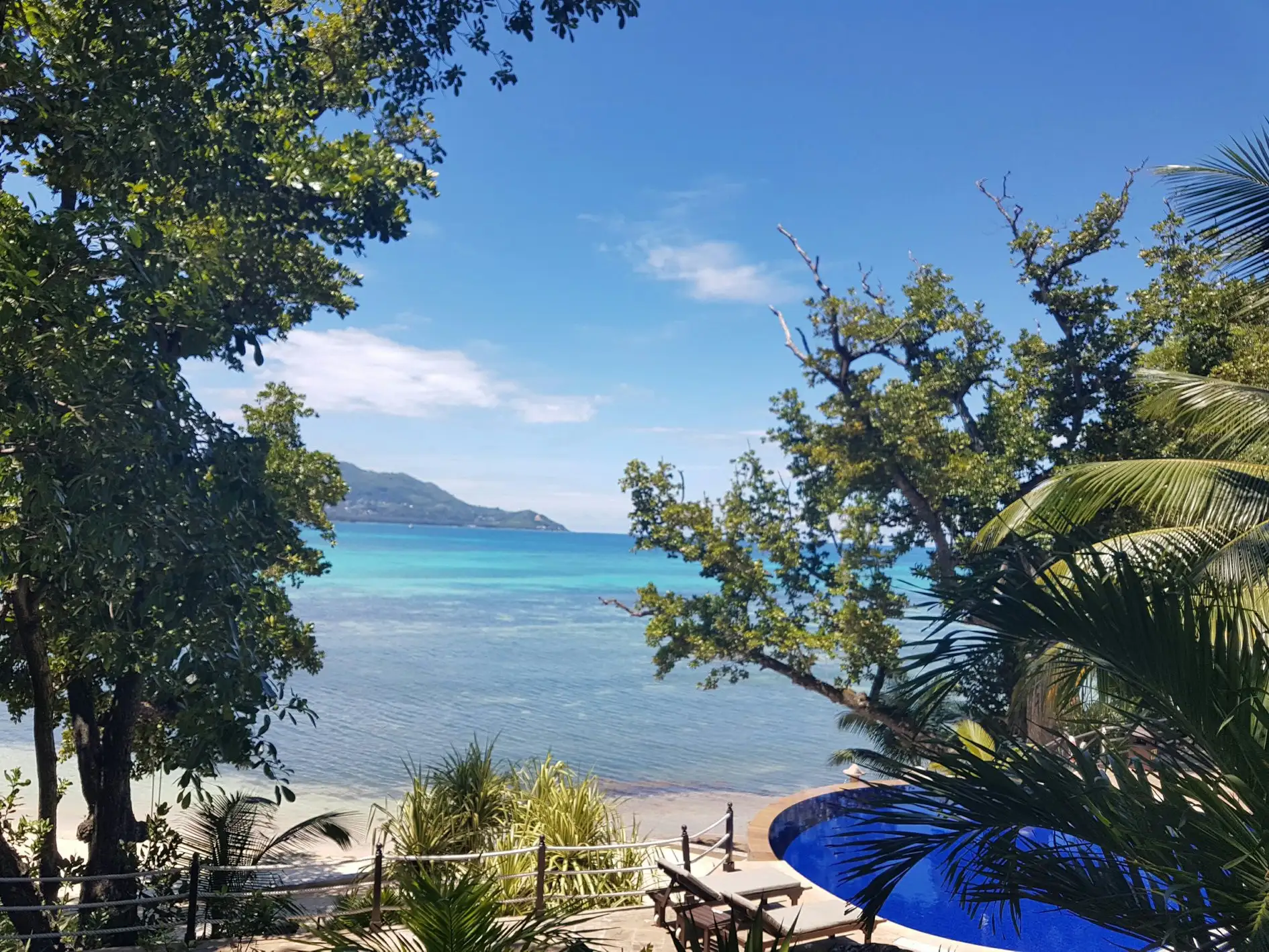 Cerf Island Resort, a boutique hotel situated at the entrance of the picturesque Sainte Anne Marine Park.