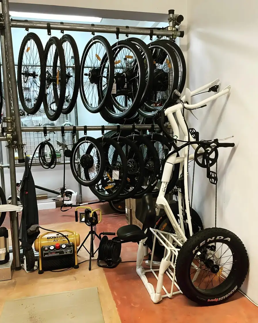 If you're in search of e-wheels and reliable backup services, we invite you to visit Eco Ride Seychelles. Our team is dedicated to providing exceptional assistance, ensuring you find the perfect e-bike solution.