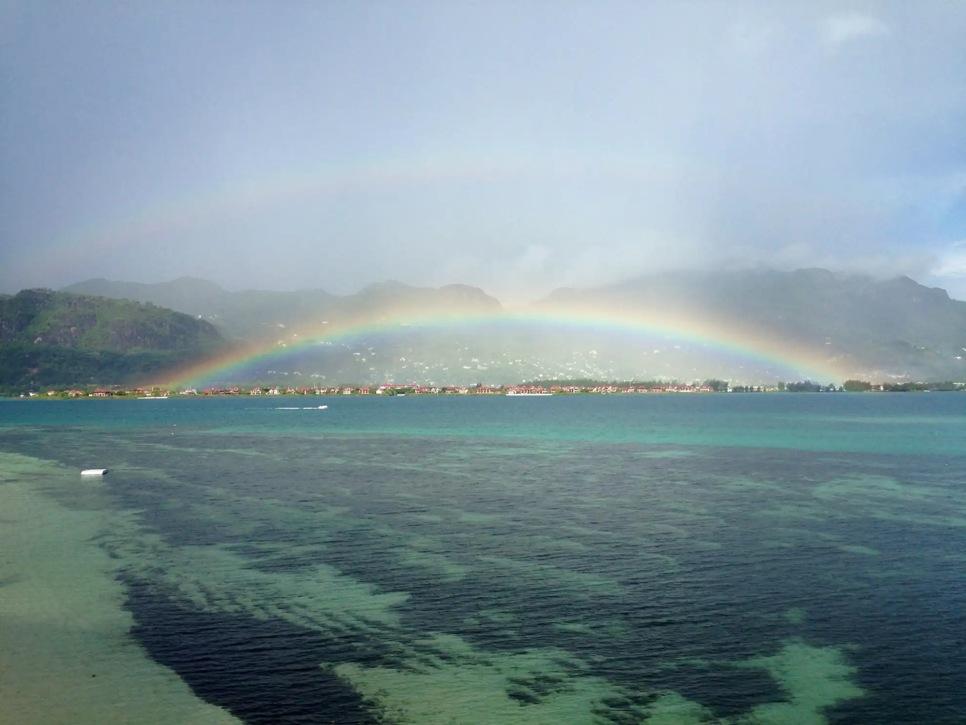 Cerf Island Resort, a boutique hotel situated at the entrance of the picturesque Sainte Anne Marine Park.