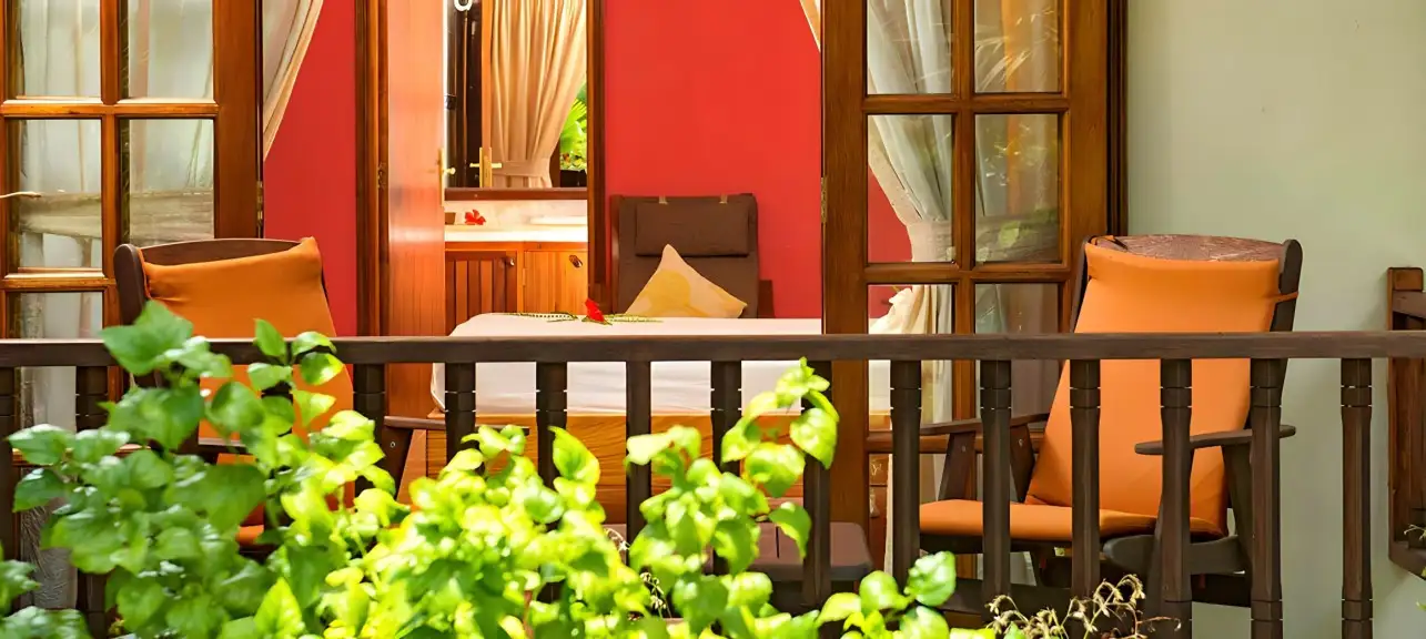 At Côte d’Or, we invite you to experience the best of both worlds – the convenience of a self-catering accommodation combined with the allure of Seychelles' pristine landscapes.