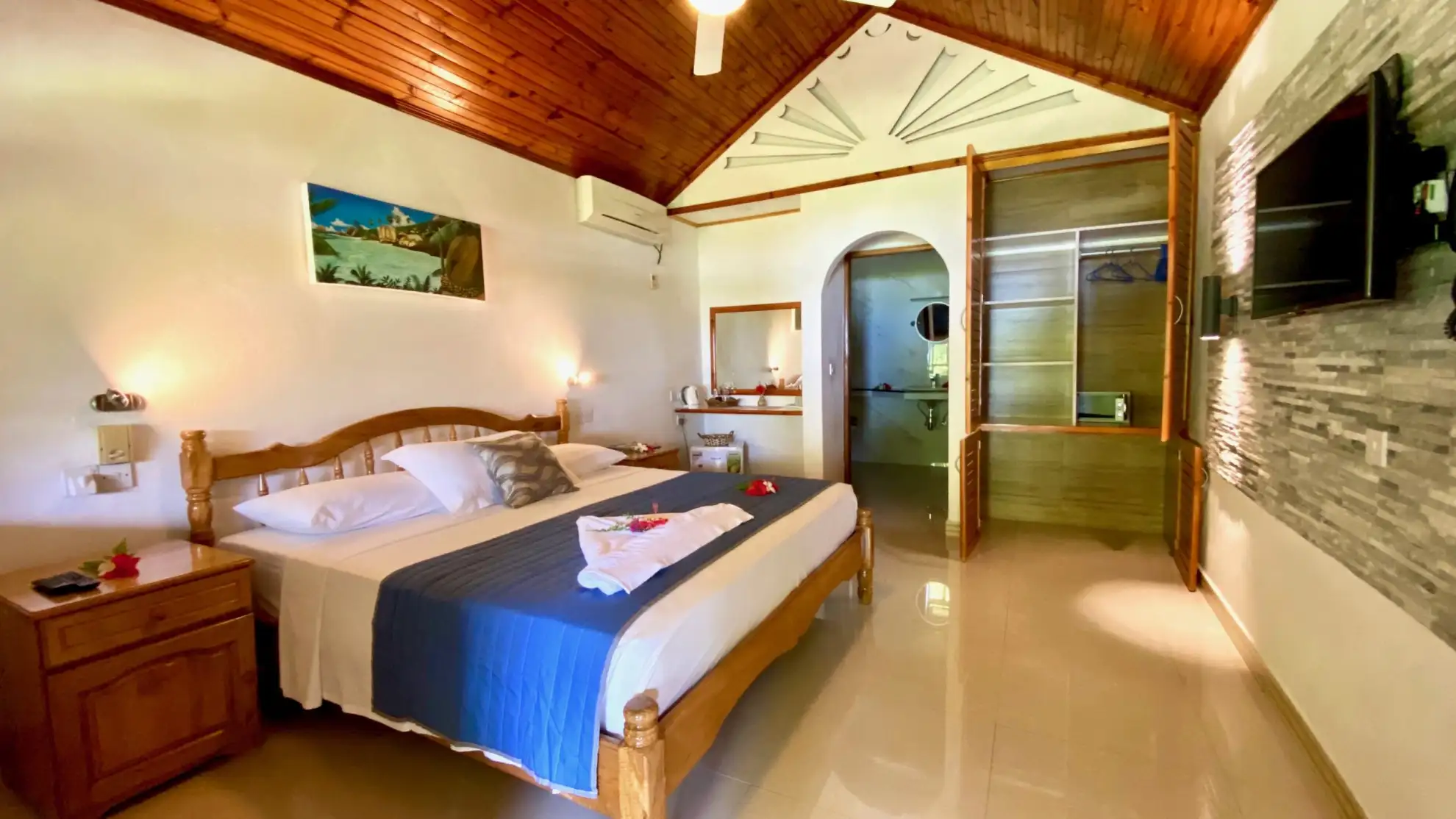 Experience comfort and convenience during your stay in the Seychelles Islands, whether you're visiting for business or leisure, at Beach Villa Guest House.