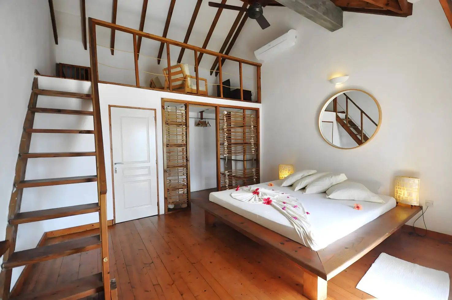 Escape to Clef des Iles, where charming self-catering maisonettes await you near Beau Vallon beach.