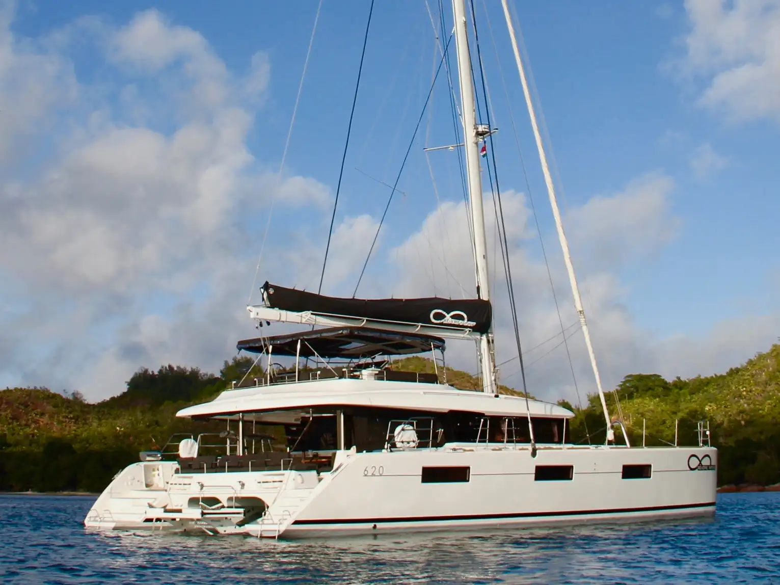 62' Leopard "REVERIE INFINIE"