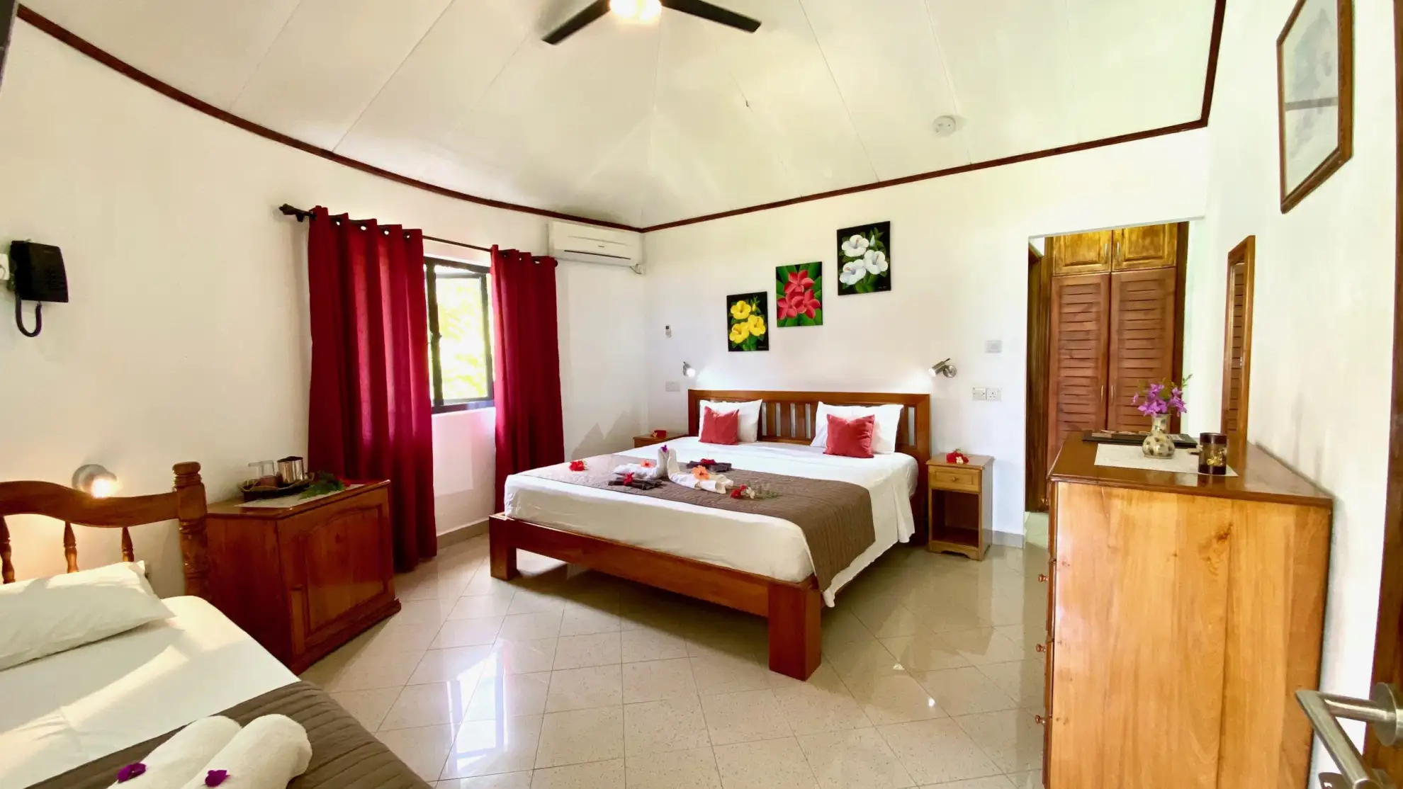 Experience comfort and convenience during your stay in the Seychelles Islands, whether you're visiting for business or leisure, at Beach Villa Guest House.