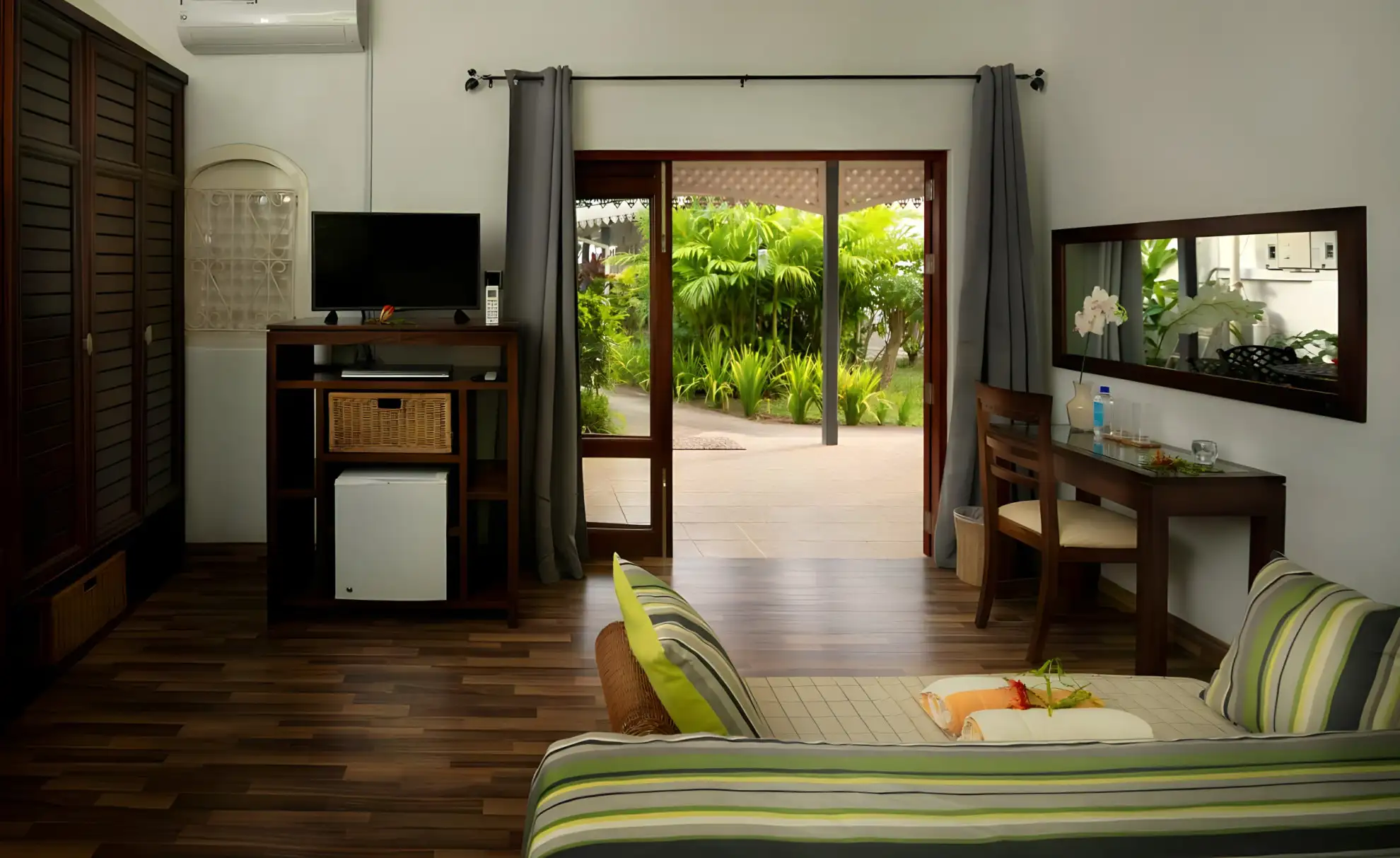 Auberge D'Anse Boileau Living Room