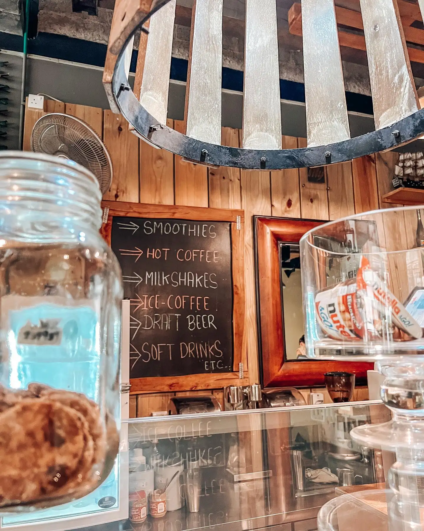 Since 2016, Chatterbox Café has revolutionized the coffee scene in Seychelles, combining traditional charm with fine-dining experiences.