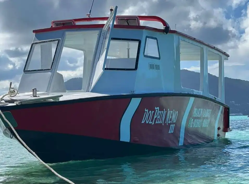 Our newer boat that is used mainly for Praslin - La Digue trips. Excellent for long distance day trips.